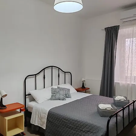 Διαμέρισμα Domus Barbazza